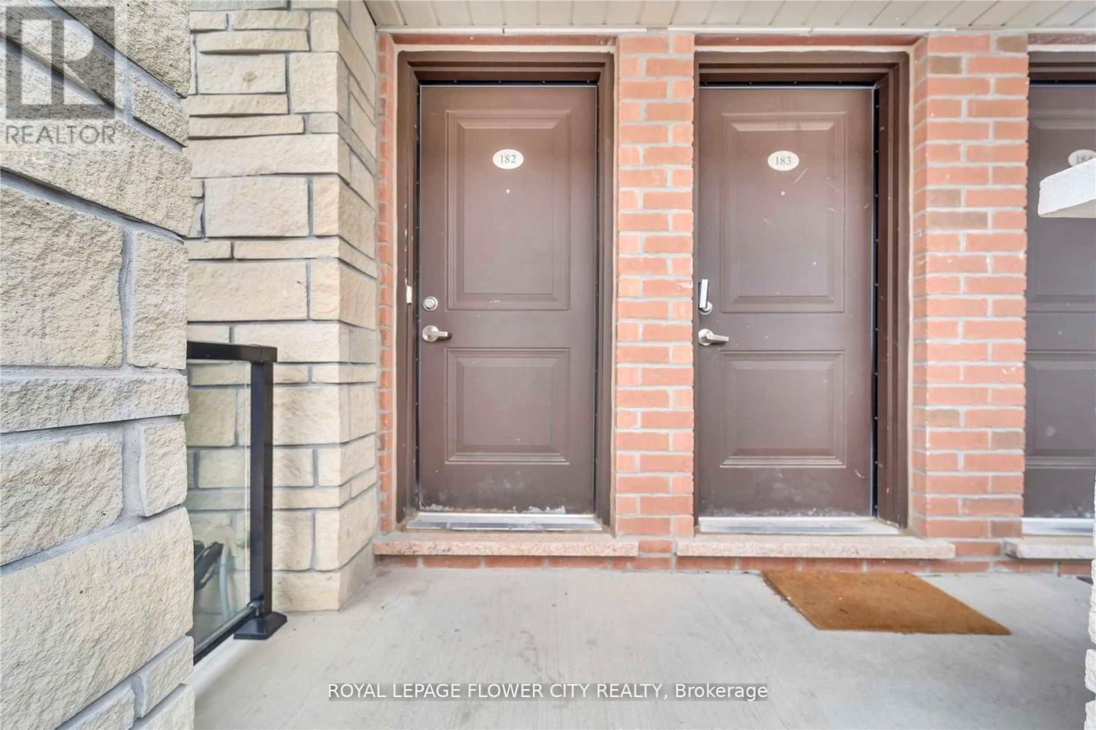 182 - 200 Veteran Drive, Brampton, Ontario  L7A 4S6 - Photo 2 - W12935664