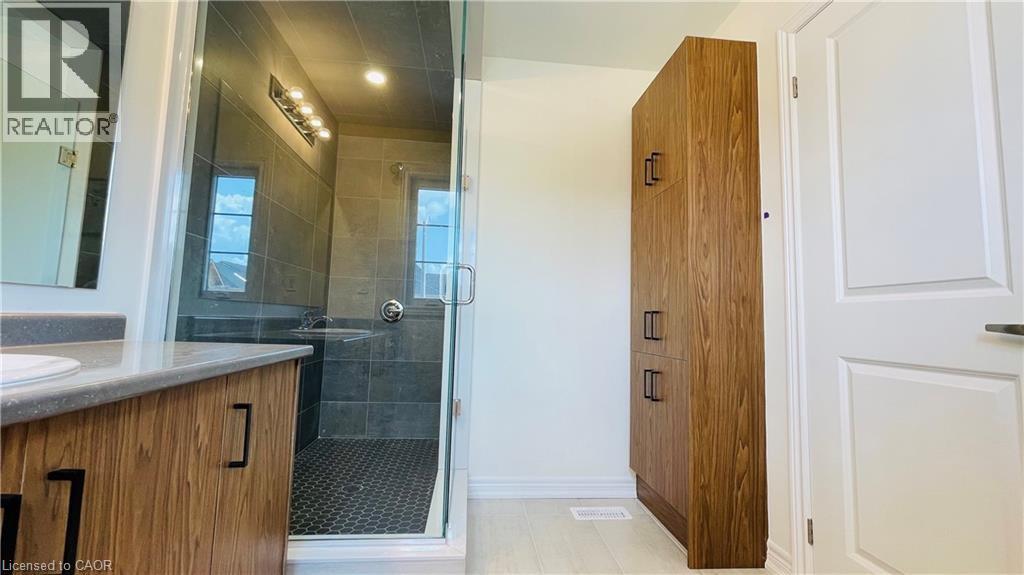 27 Mia Drive, Hamilton, Ontario  L9B 0H8 - Photo 21 - 40816061