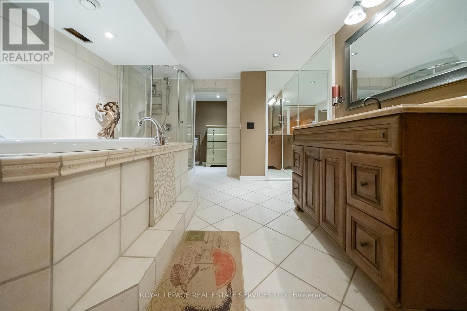 411 Niagara Boulevard, Fort Erie, Ontario  L2A 3H2 - Photo 17 - X12935638