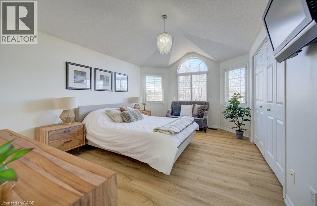 640 Heathcliffe Place, Waterloo, Ontario  N2T 2P3 - Photo 16 - 40814289