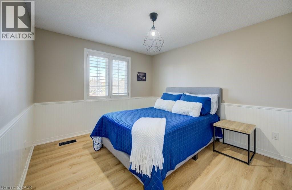 640 Heathcliffe Place, Waterloo, Ontario  N2T 2P3 - Photo 18 - 40814289