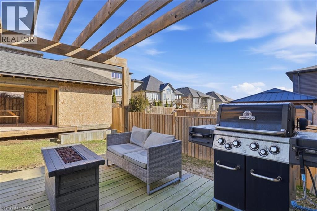 18 Vic Chambers Place, Paris, Ontario  N3L 0E6 - Photo 24 - 40812305