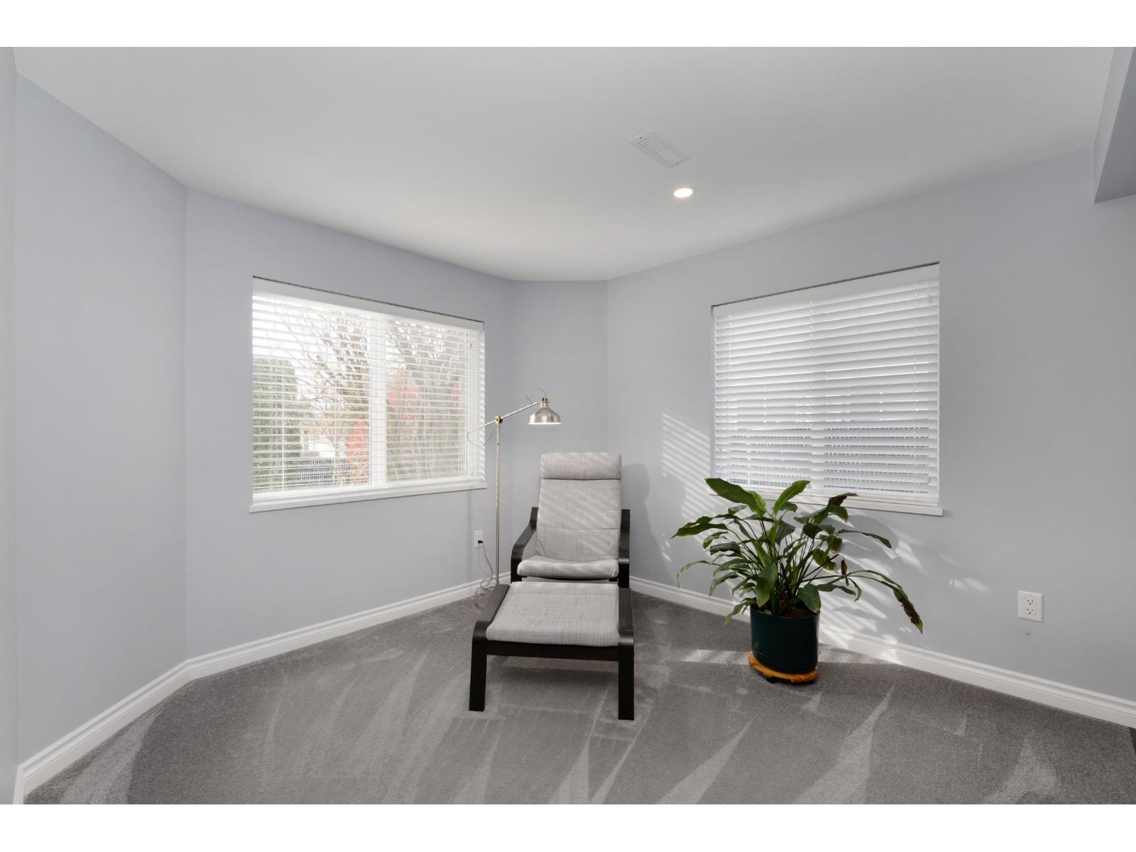 8022 Little Terrace, Mission, British Columbia  V2V 7B5 - Photo 23 - R3104173