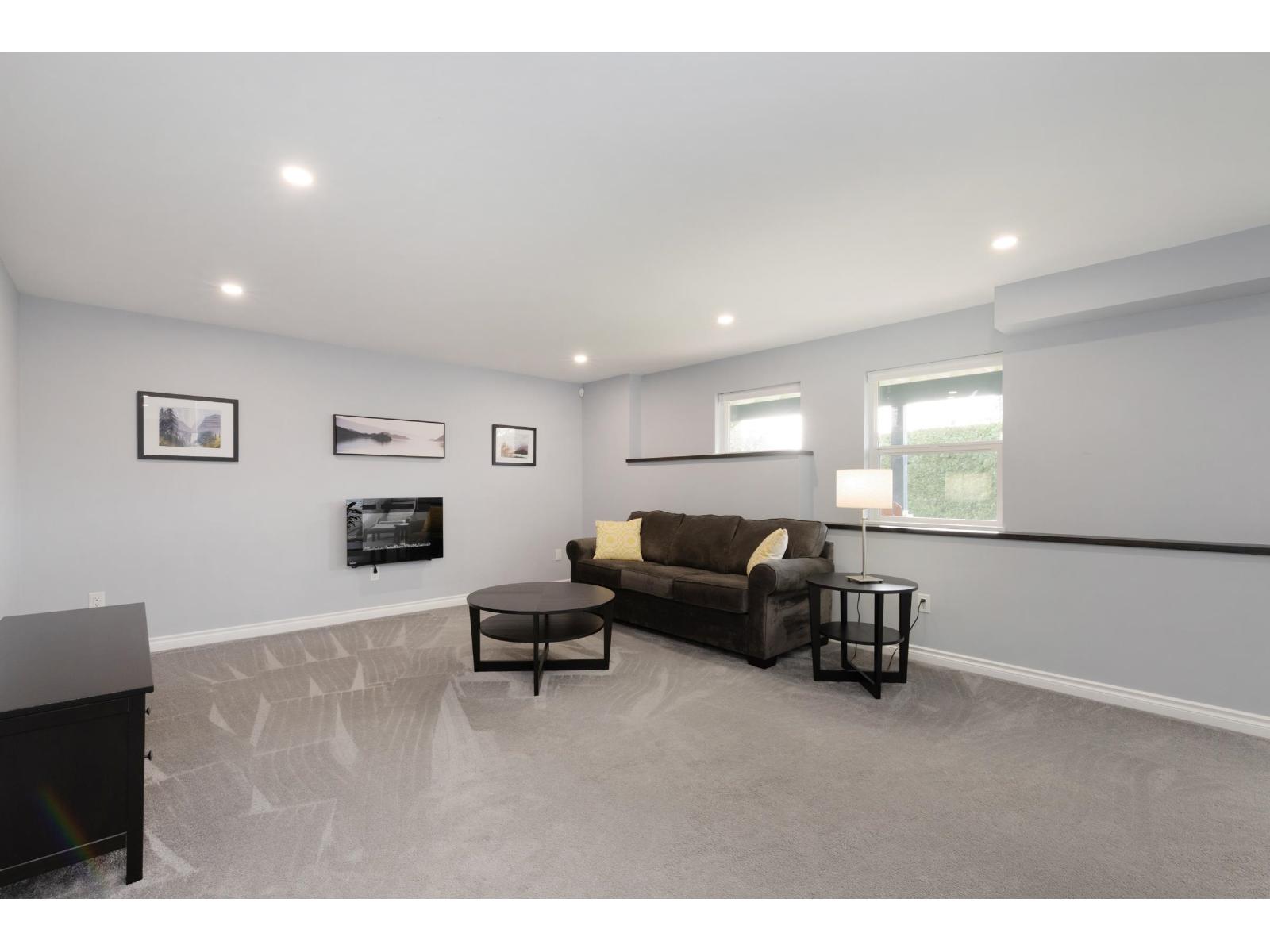 8022 Little Terrace, Mission, British Columbia  V2V 7B5 - Photo 21 - R3104173