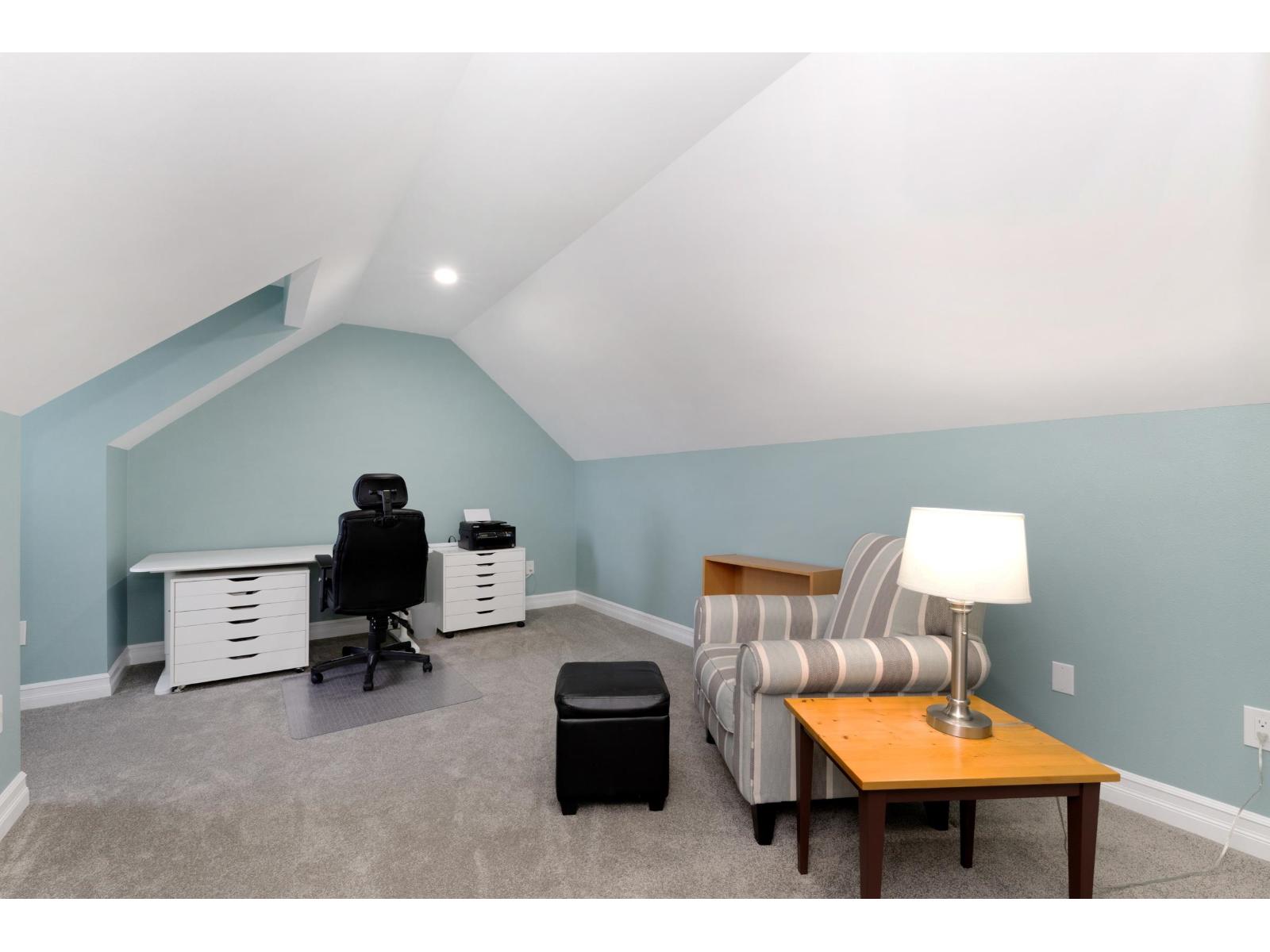 8022 Little Terrace, Mission, British Columbia  V2V 7B5 - Photo 18 - R3104173