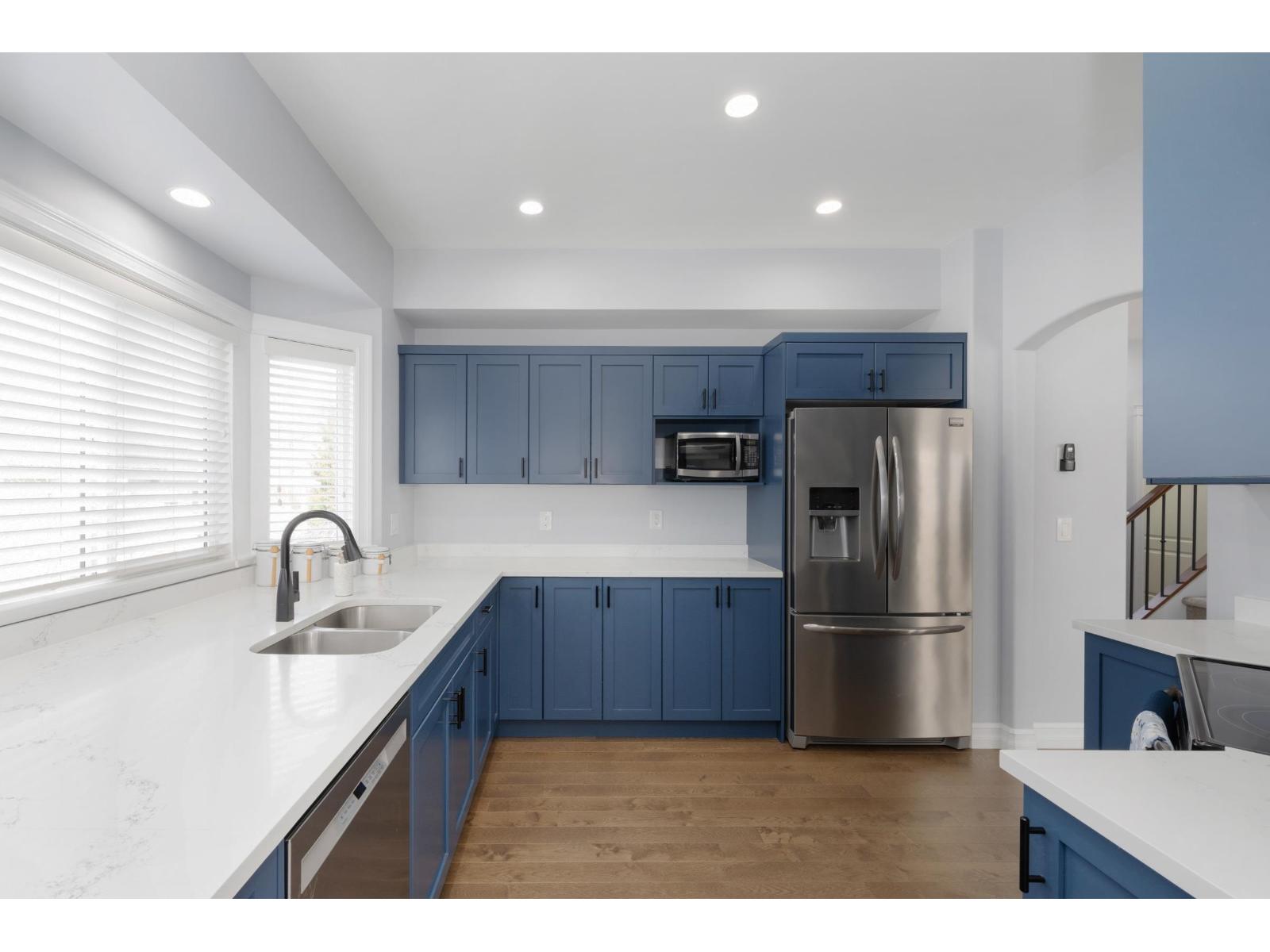 8022 Little Terrace, Mission, British Columbia  V2V 7B5 - Photo 6 - R3104173