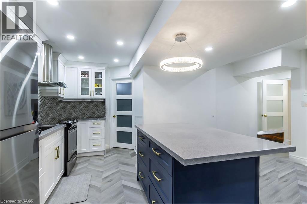 252 Thorner Drive Unit# Basement, Hamilton, Ontario  L8V 2M7 - Photo 3 - 40805569