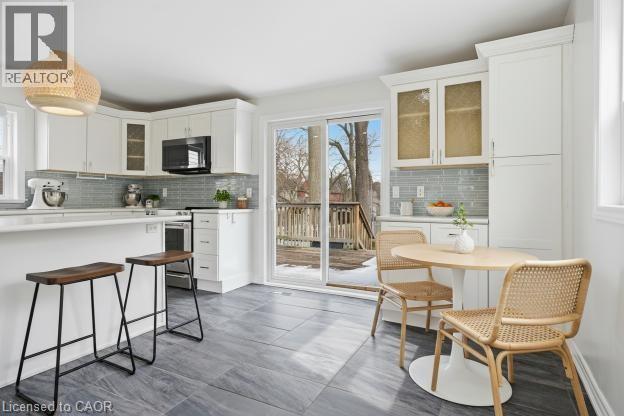 Photo 13 of 27 for 42 Palace Street