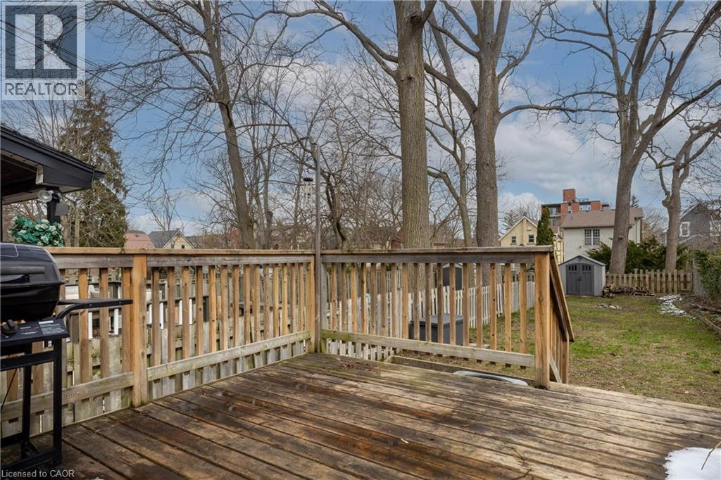 Photo 24 of 27 for 42 Palace Street