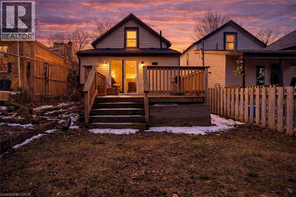 Photo 27 of 27 for 42 Palace Street