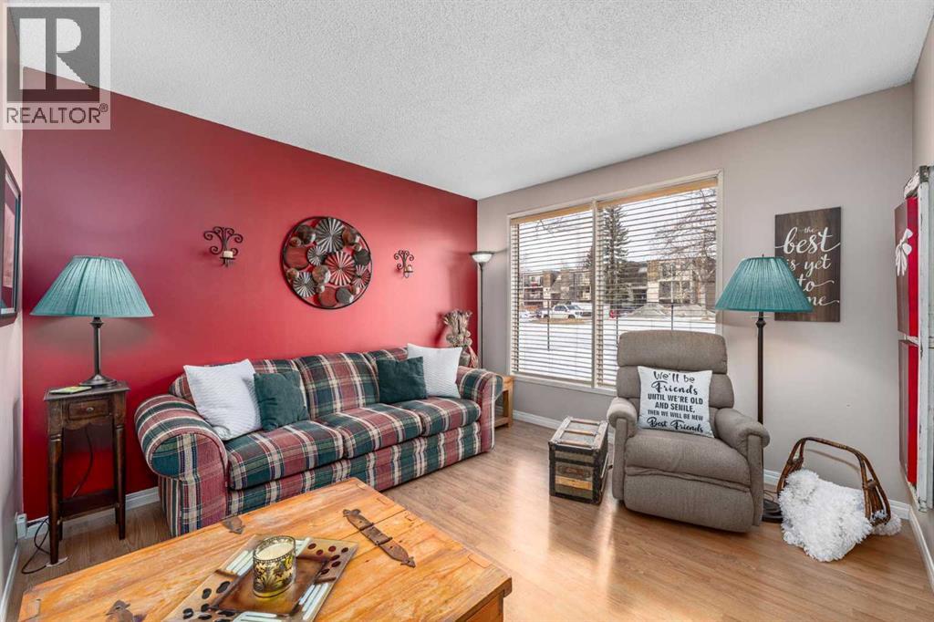 31, 2319 56 Street NE, Calgary, Alberta  T1Y 2M2 - Photo 5 - A2290529