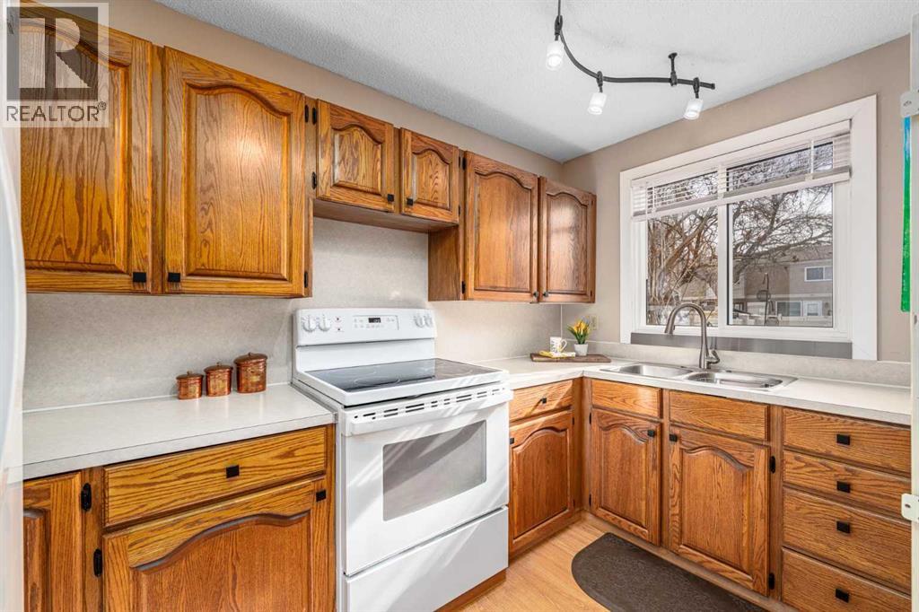 31, 2319 56 Street NE, Calgary, Alberta  T1Y 2M2 - Photo 9 - A2290529