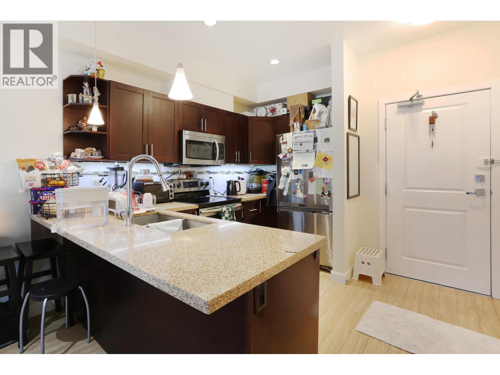 112 5655 Inman Avenue, Burnaby, British Columbia  V5H 2M2 - Photo 6 - R3099161