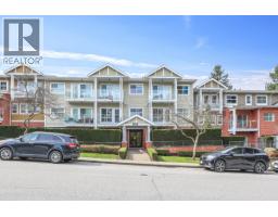 112 5655 INMAN AVENUE, Burnaby, British Columbia