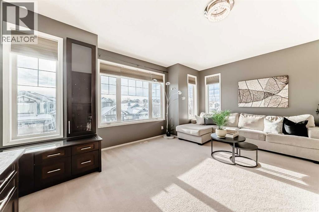 102 Royal Oak Crescent Nw, Calgary, Alberta  T3G 4Y7 - Photo 33 - A2297185