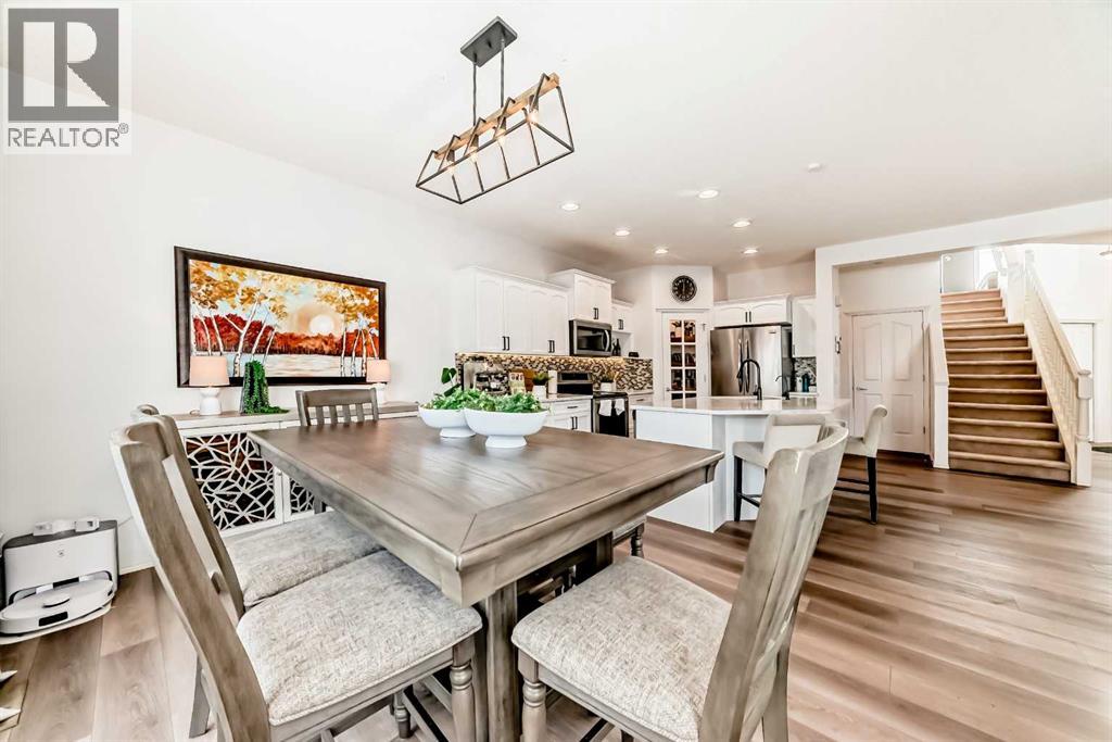 102 Royal Oak Crescent Nw, Calgary, Alberta  T3G 4Y7 - Photo 11 - A2297185