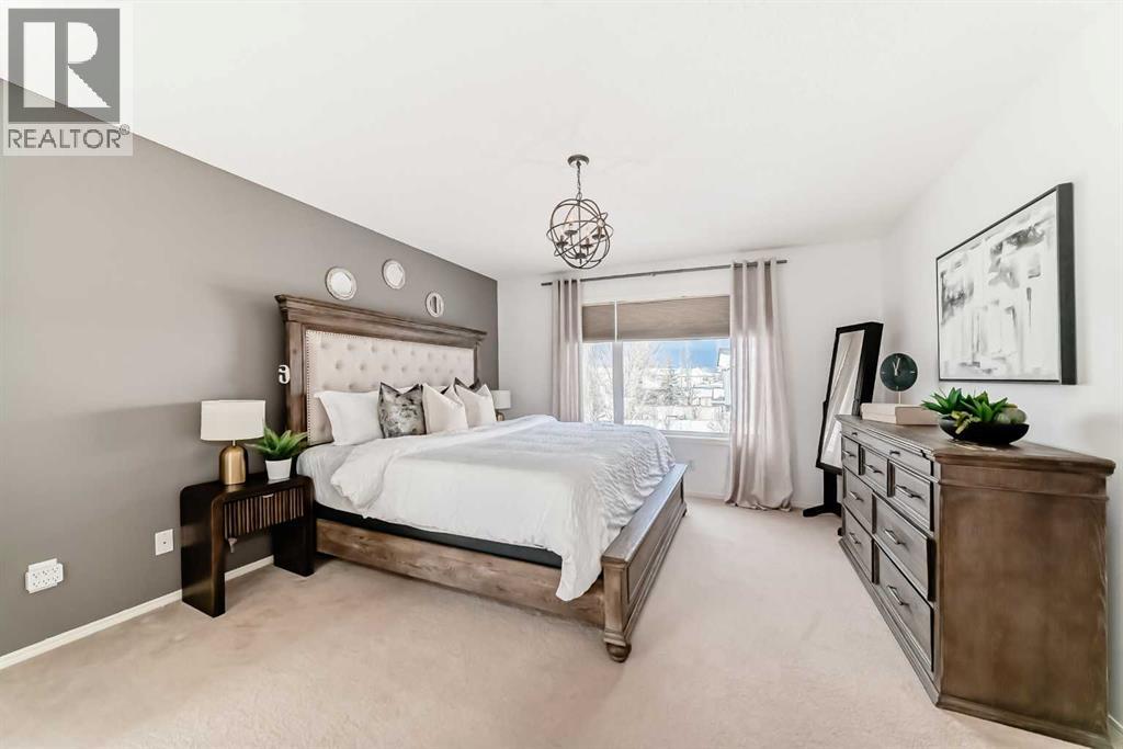 102 Royal Oak Crescent Nw, Calgary, Alberta  T3G 4Y7 - Photo 24 - A2297185