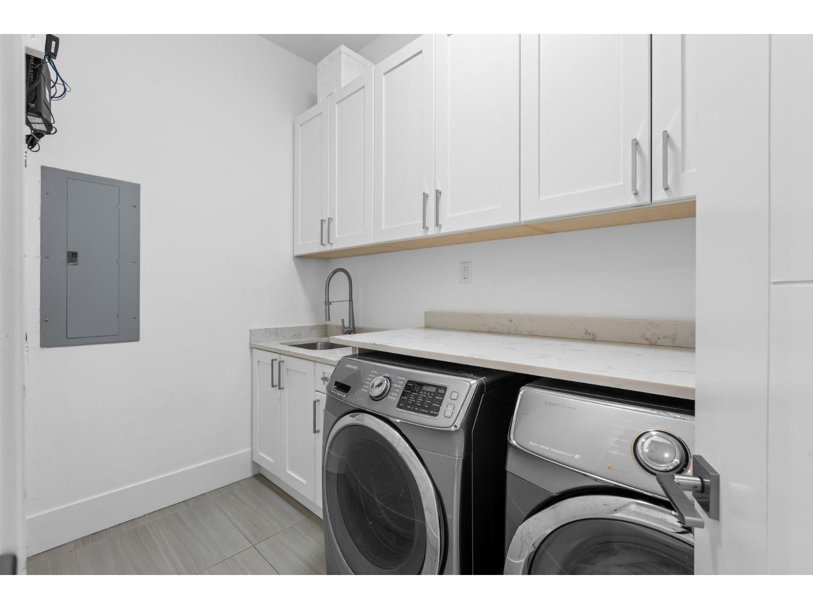 5368 216 Street, Langley, British Columbia  V2Y 1Y2 - Photo 19 - R3104626