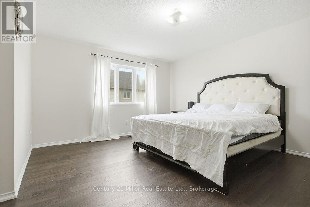 4827 Columbus Drive, Burlington, Ontario  L7M 0J4 - Photo 20 - W12935806