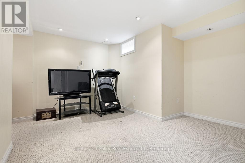 4827 Columbus Drive, Burlington, Ontario  L7M 0J4 - Photo 28 - W12935806