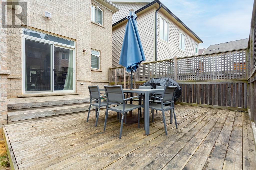 4827 Columbus Drive, Burlington, Ontario  L7M 0J4 - Photo 33 - W12935806