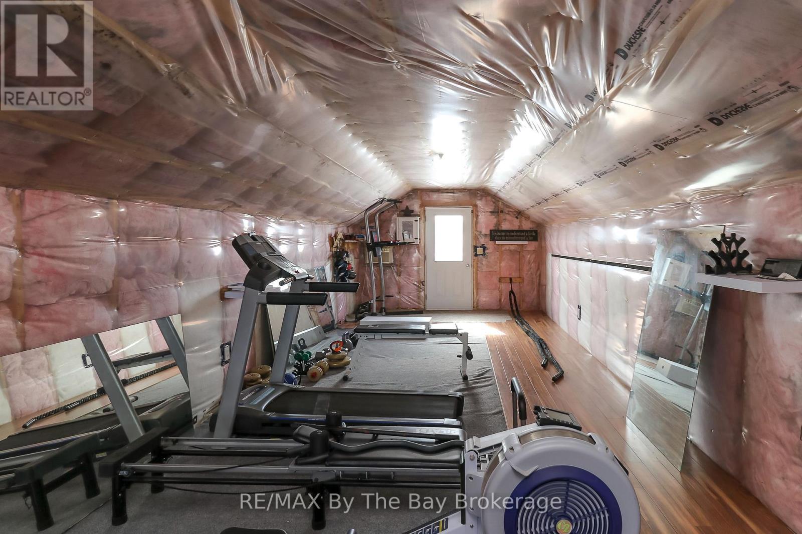 2533 Flos 3 Road W, Springwater, Ontario  L0L 2K0 - Photo 6 - S12935852