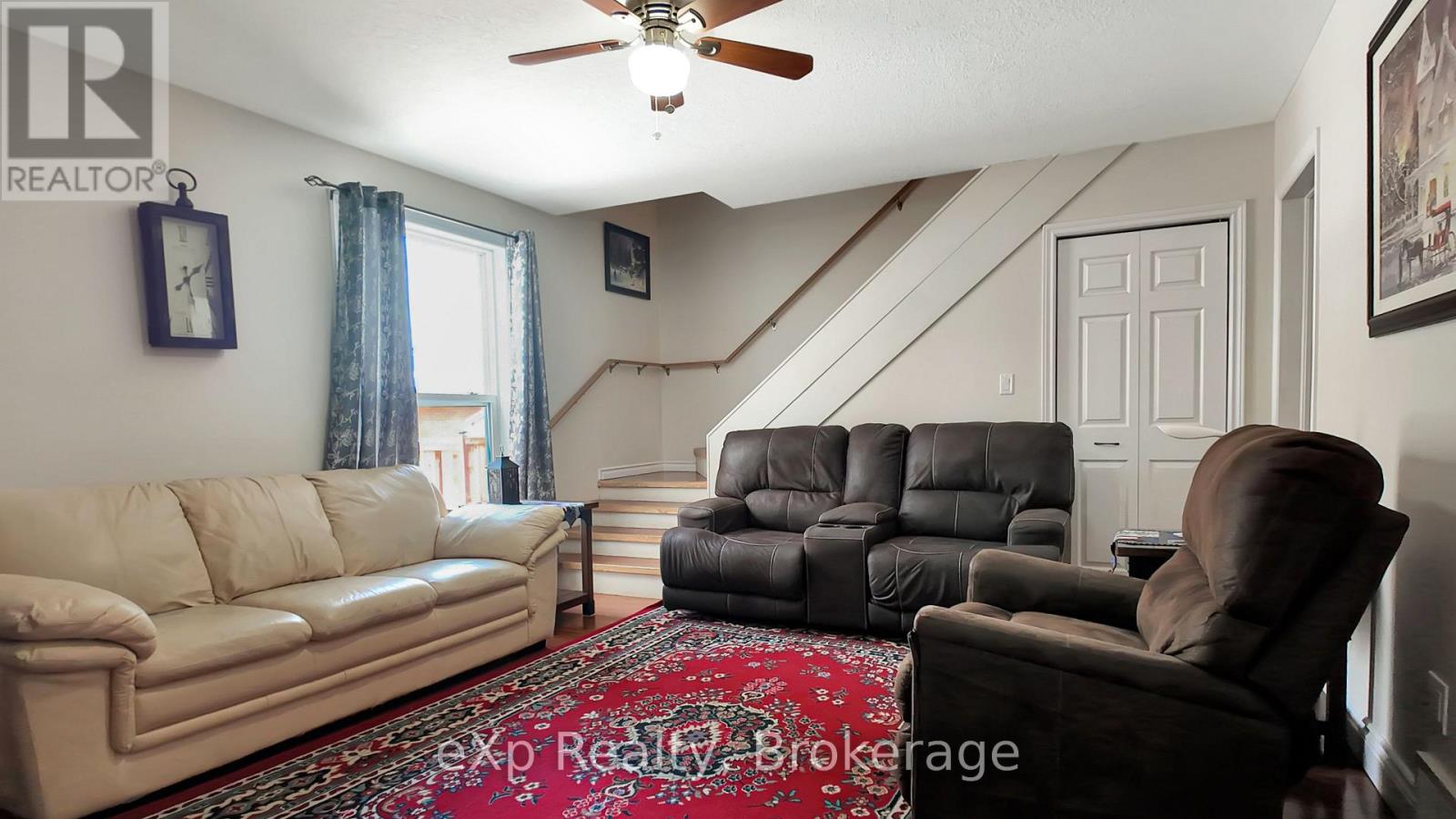 370 6th Avenue, Hanover, Ontario  N4N 2E9 - Photo 14 - X12935752