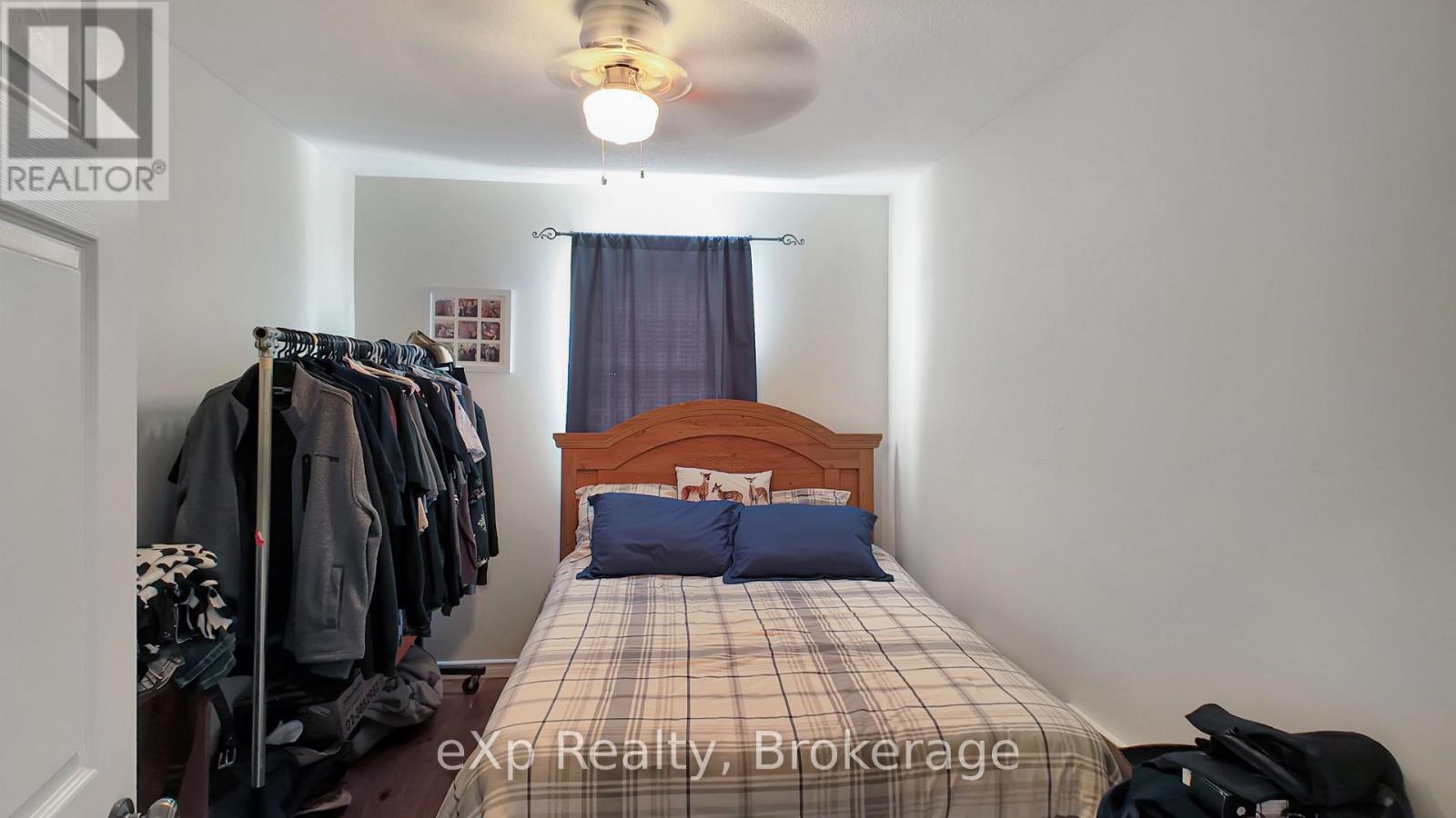 370 6th Avenue, Hanover, Ontario  N4N 2E9 - Photo 28 - X12935752