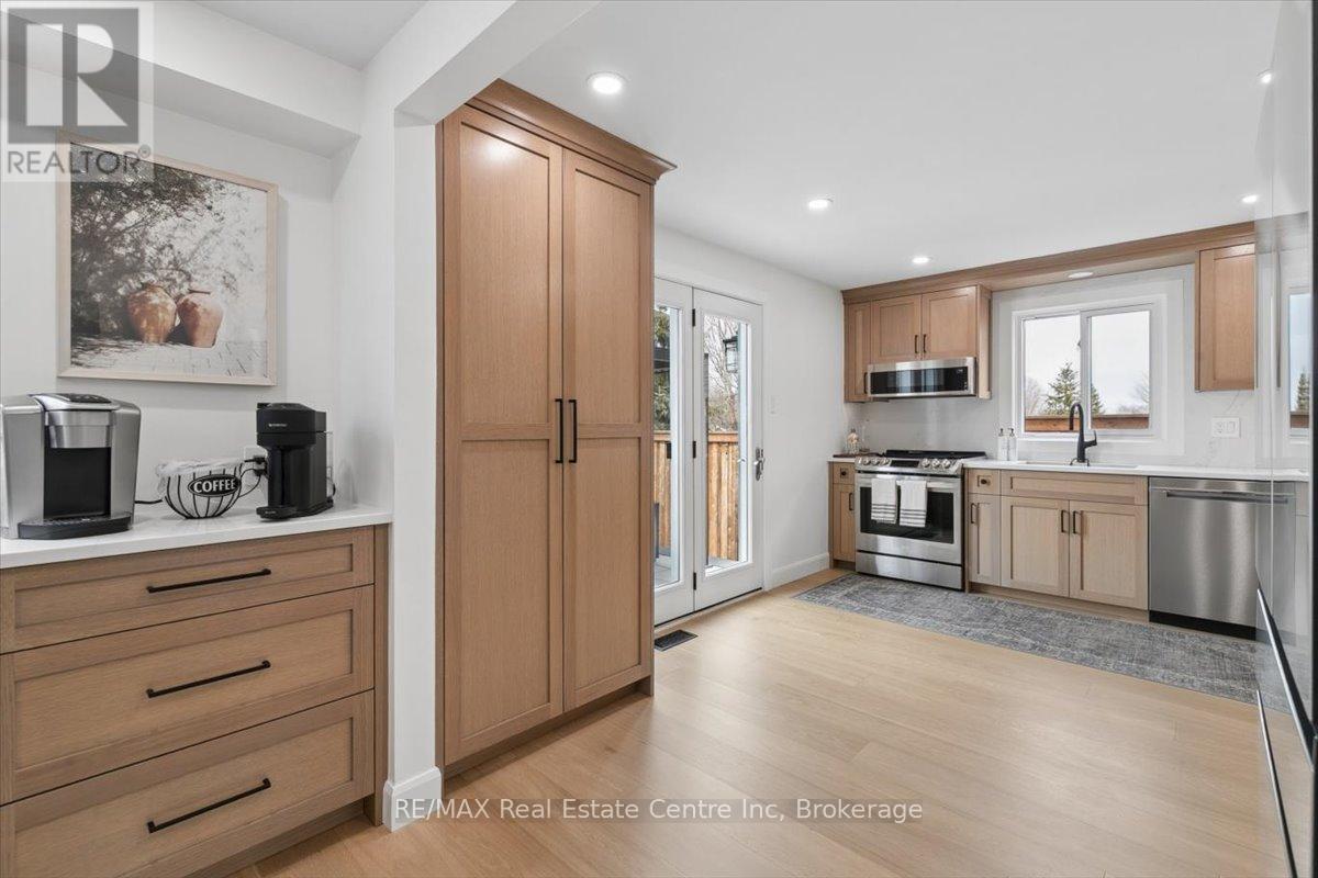 45 Darby Road, Guelph (Willow West/sugarbush/west Acres), Ontario  N1K 1R5 - Photo 13 - X12935798