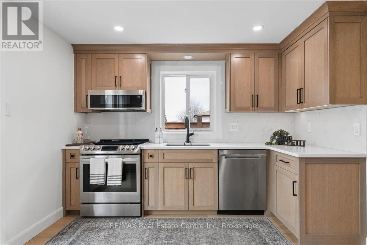 45 Darby Road, Guelph (Willow West/sugarbush/west Acres), Ontario  N1K 1R5 - Photo 16 - X12935798