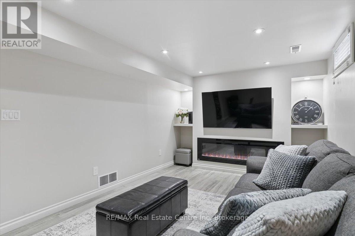 45 Darby Road, Guelph (Willow West/sugarbush/west Acres), Ontario  N1K 1R5 - Photo 35 - X12935798