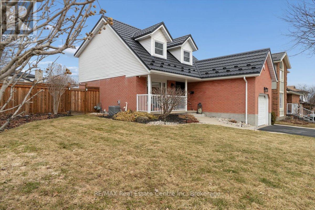 45 Darby Road, Guelph (Willow West/sugarbush/west Acres), Ontario  N1K 1R5 - Photo 4 - X12935798