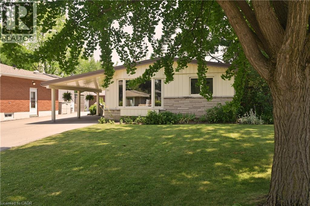 51 Elgar Avenue, Hamilton, Ontario  L9C 4E3 - Photo 2 - 40816142