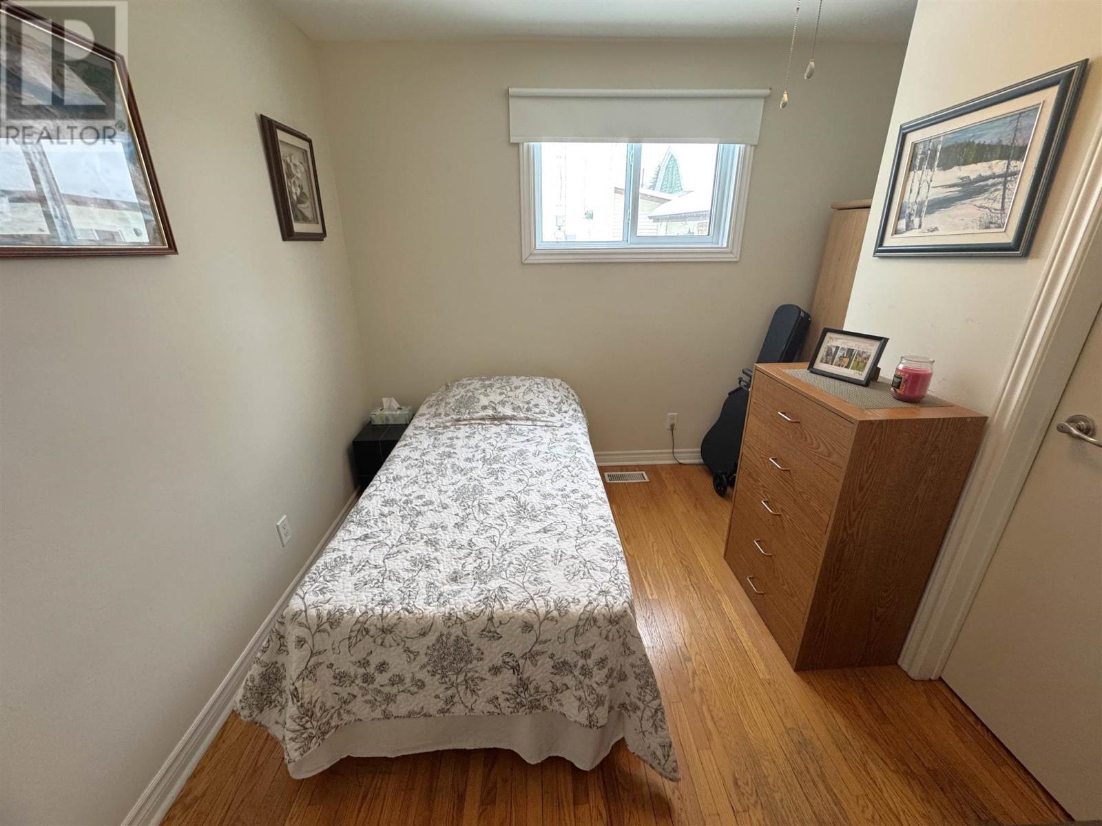 11 Oak Hill Rd, Elliot Lake, Ontario  P5A 2E4 - Photo 11 - SM260556