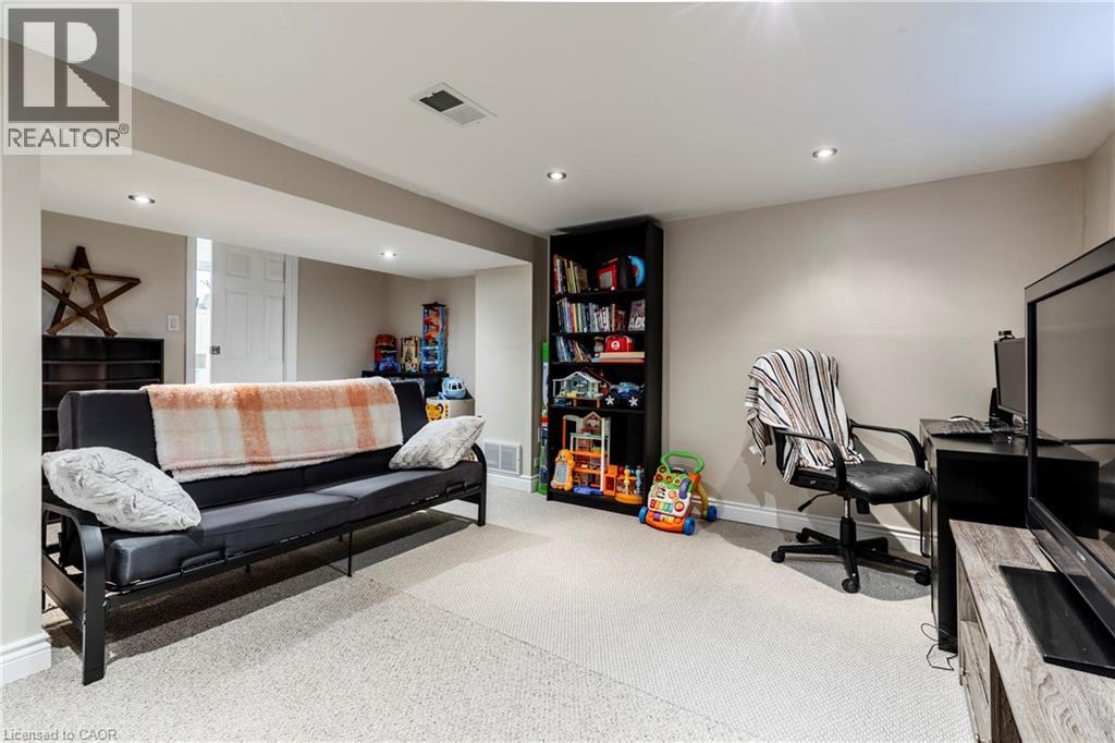 118 Julian Avenue, Hamilton, Ontario  L8H 5R7 - Photo 27 - 40816118