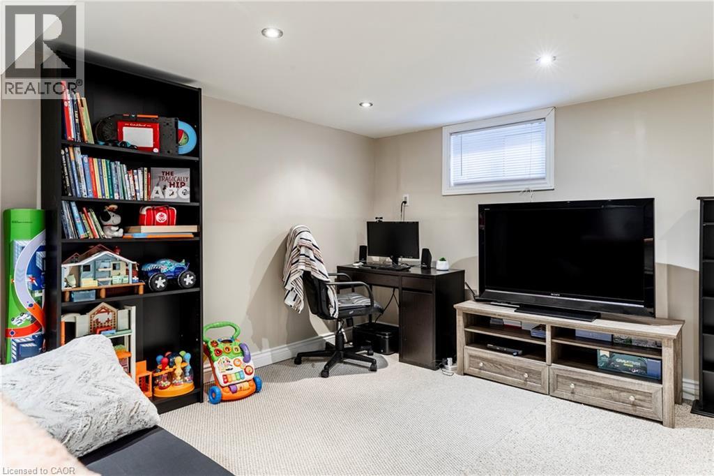 118 Julian Avenue, Hamilton, Ontario  L8H 5R7 - Photo 29 - 40816118