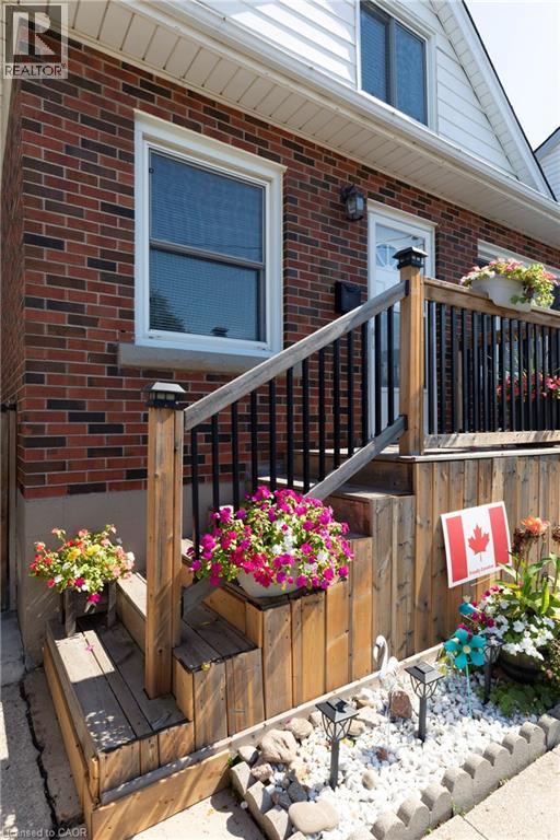 118 Julian Avenue, Hamilton, Ontario  L8H 5R7 - Photo 4 - 40816118