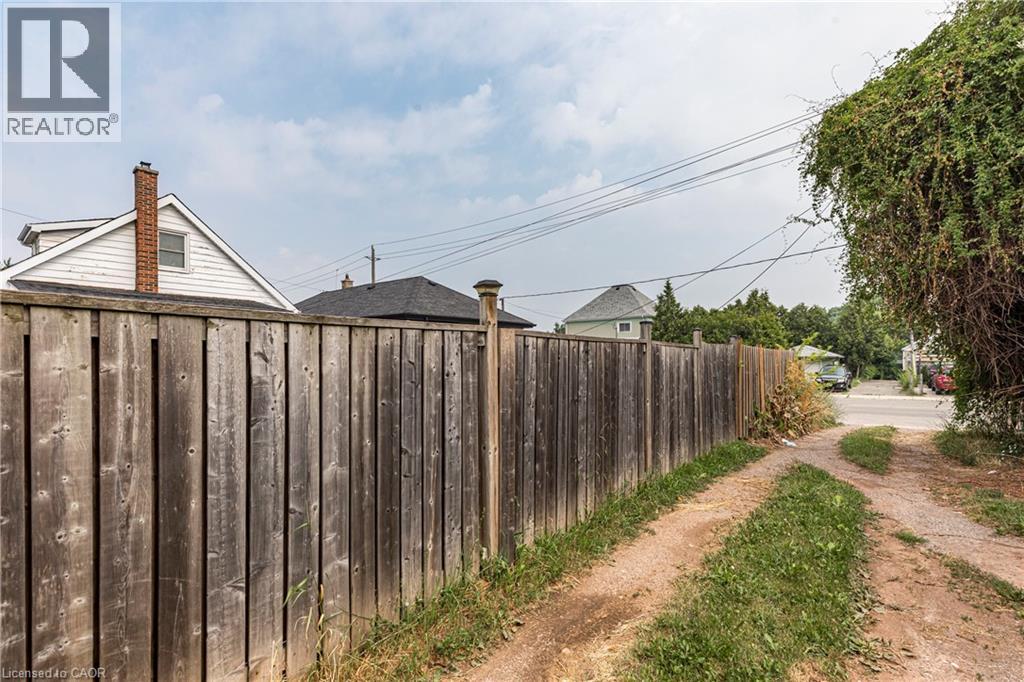 118 Julian Avenue, Hamilton, Ontario  L8H 5R7 - Photo 42 - 40816118