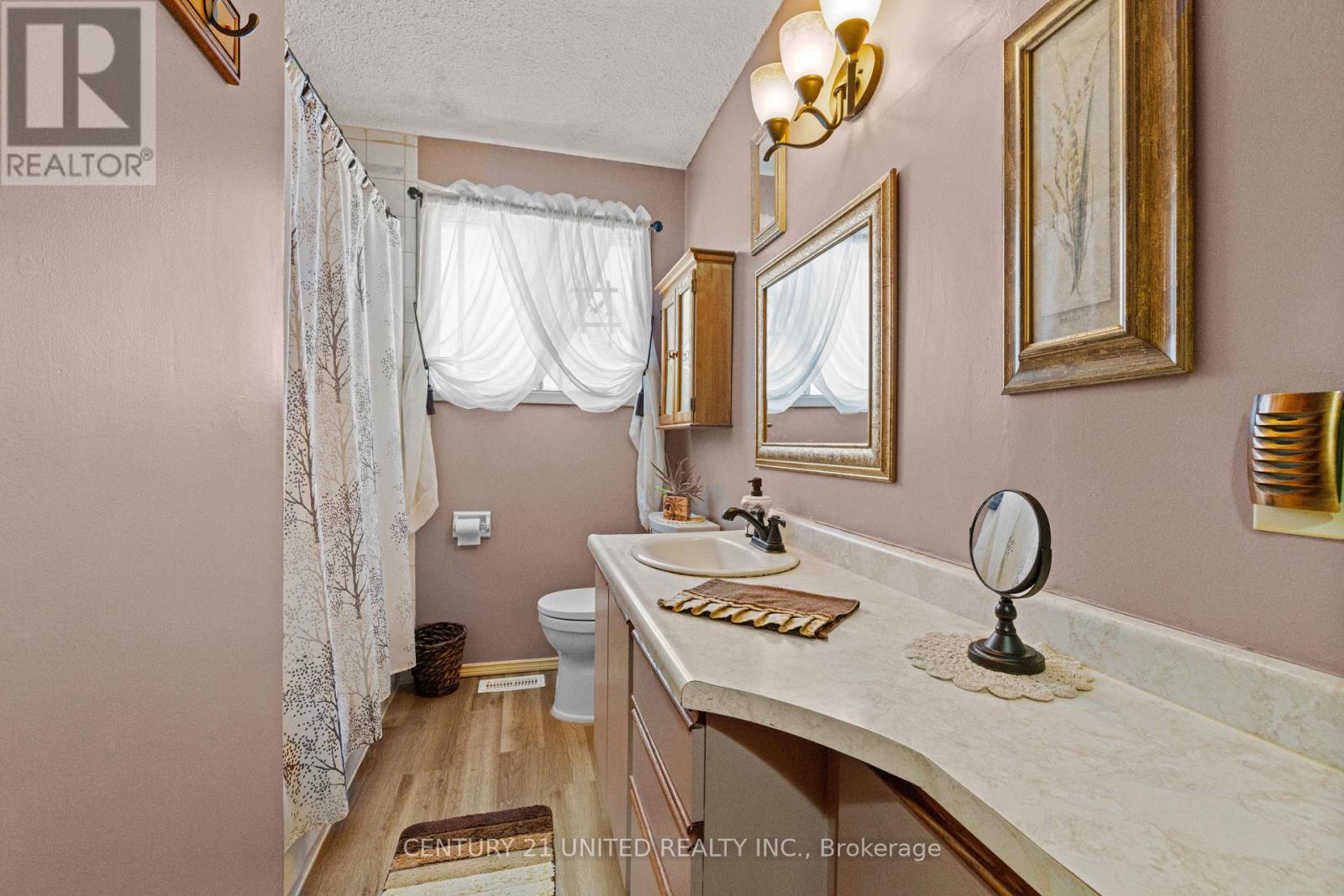 70 Mcfadden Road, North Kawartha, Ontario  K0L 1A0 - Photo 9 - X12935838