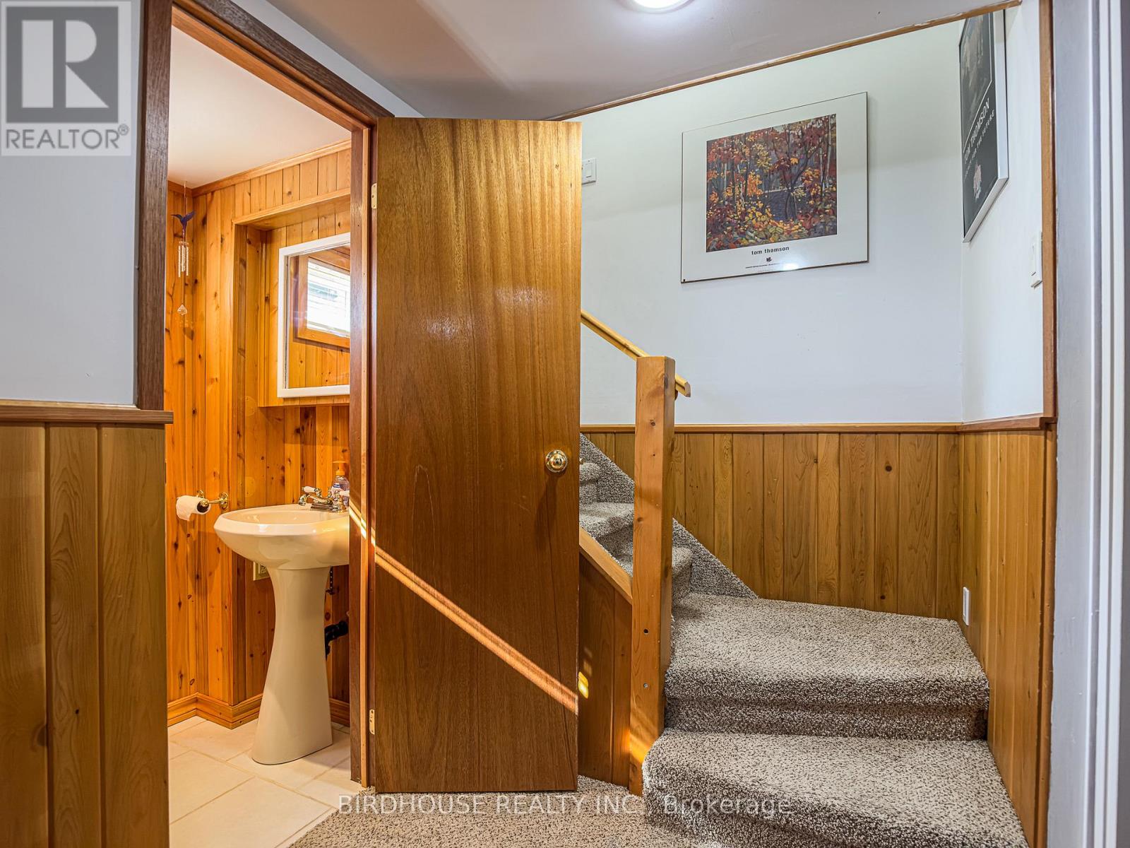 18 Mohawk Drive, Kawartha Lakes, Ontario  K9V 0J6 - Photo 20 - X12935928