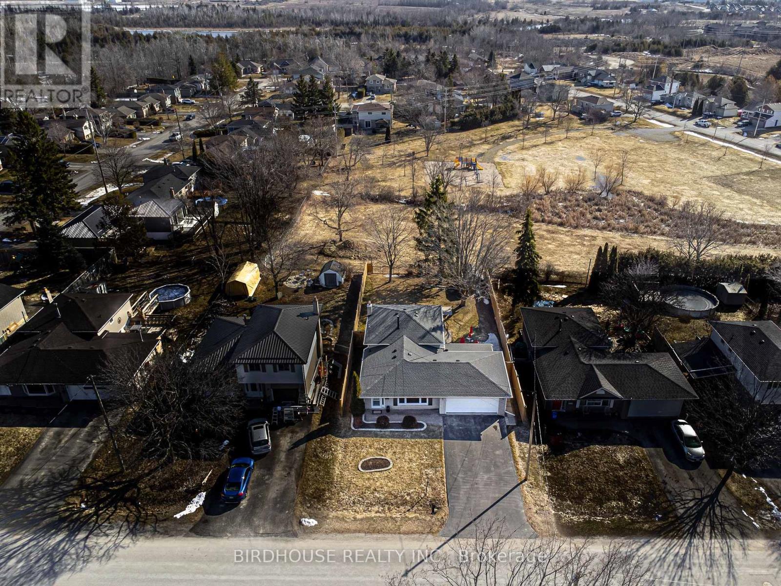 18 Mohawk Drive, Kawartha Lakes, Ontario  K9V 0J6 - Photo 33 - X12935928