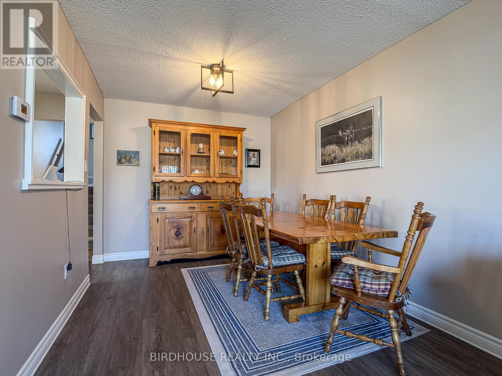 18 Mohawk Drive, Kawartha Lakes, Ontario  K9V 0J6 - Photo 9 - X12935928