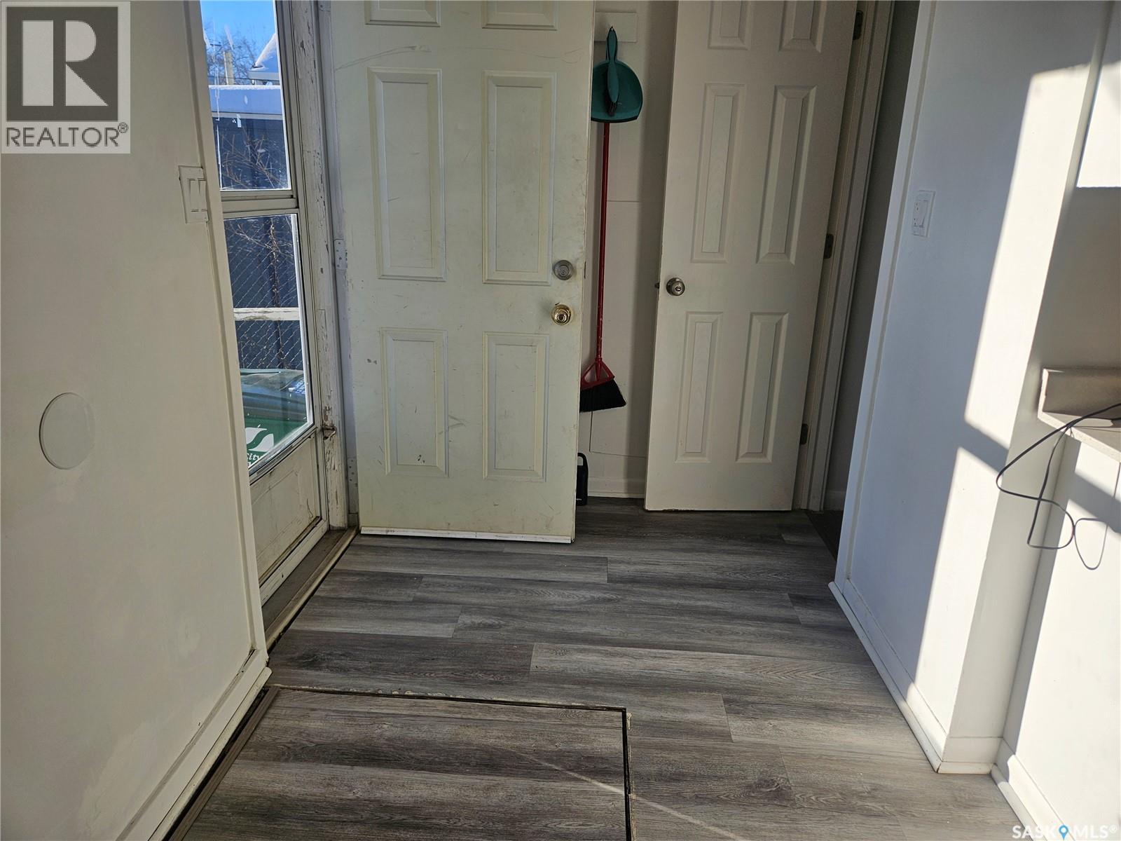 915 23rd Street W, Saskatoon, Saskatchewan  S7L 0S1 - Photo 6 - SK026519