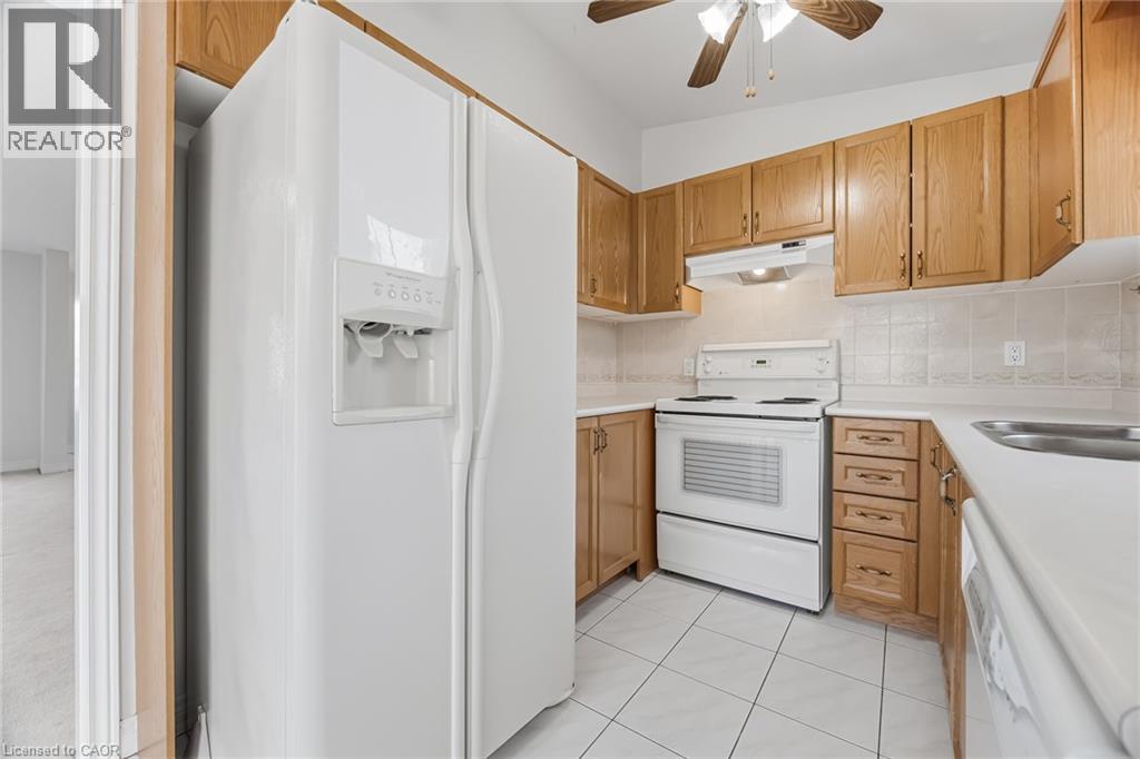 7064 Walworth Court, Mississauga, Ontario  L5N 7L4 - Photo 19 - 40815215