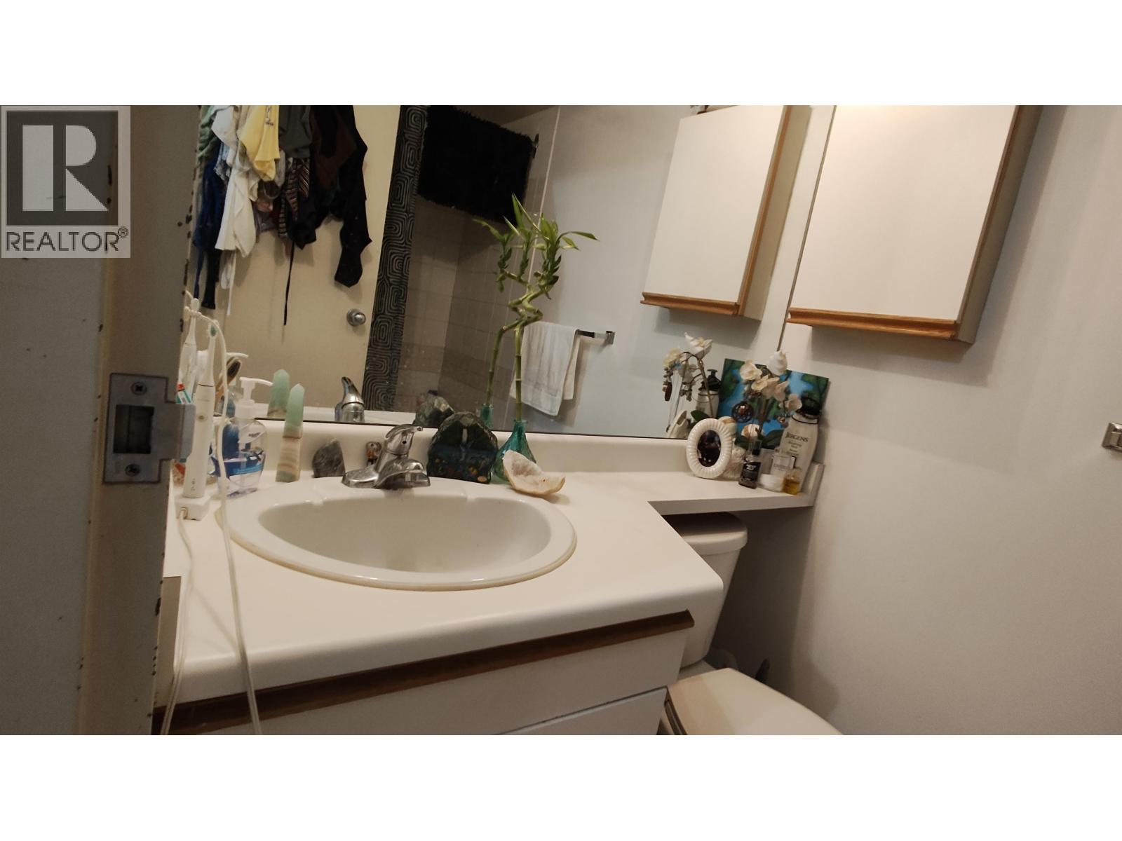 2303 3970 Carrigan Court, Burnaby, British Columbia  V3N 4S5 - Photo 11 - R3103740