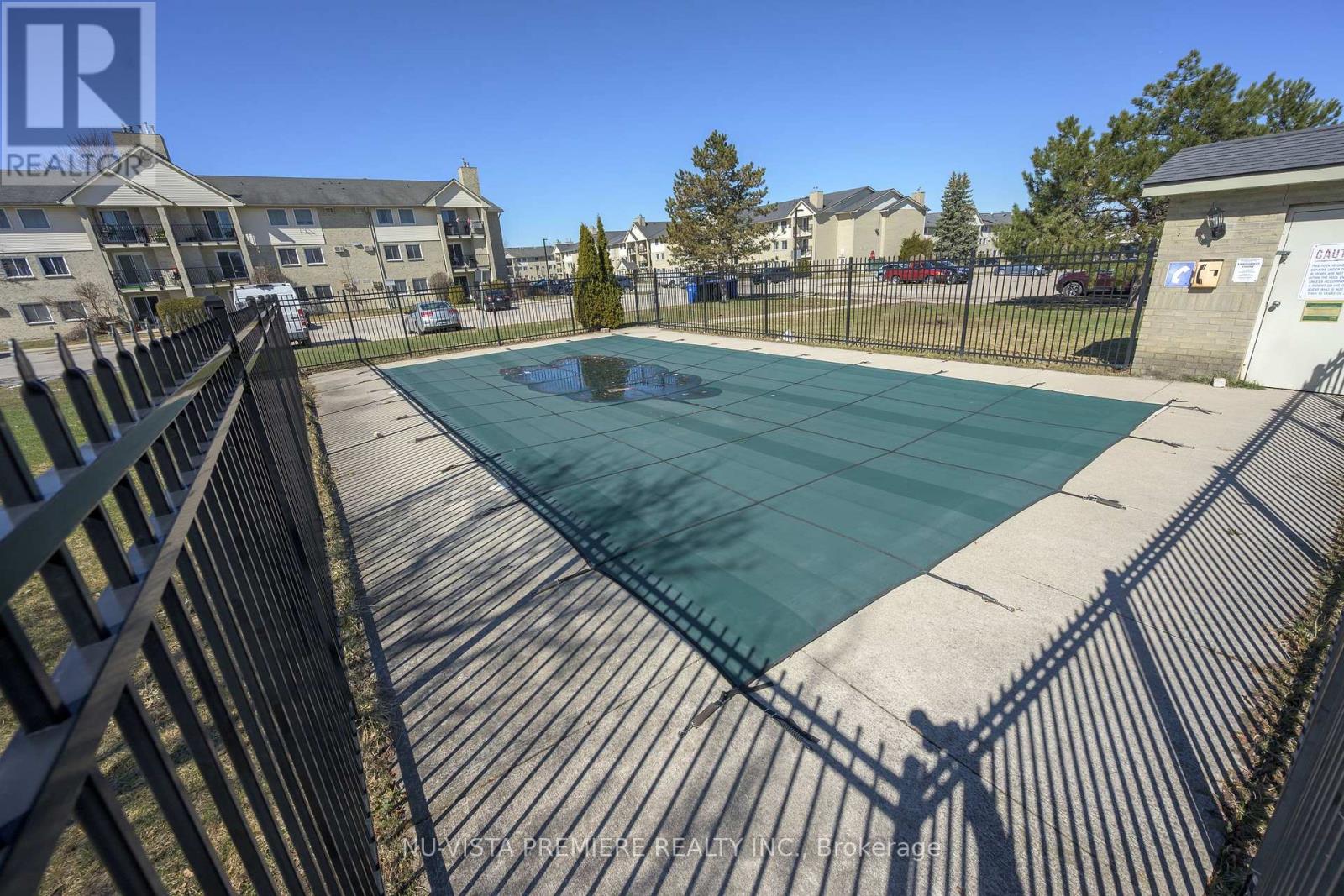 119 - 725 Deveron Crescent, London South, Ontario  N5Z 4X3 - Photo 5 - X12935700