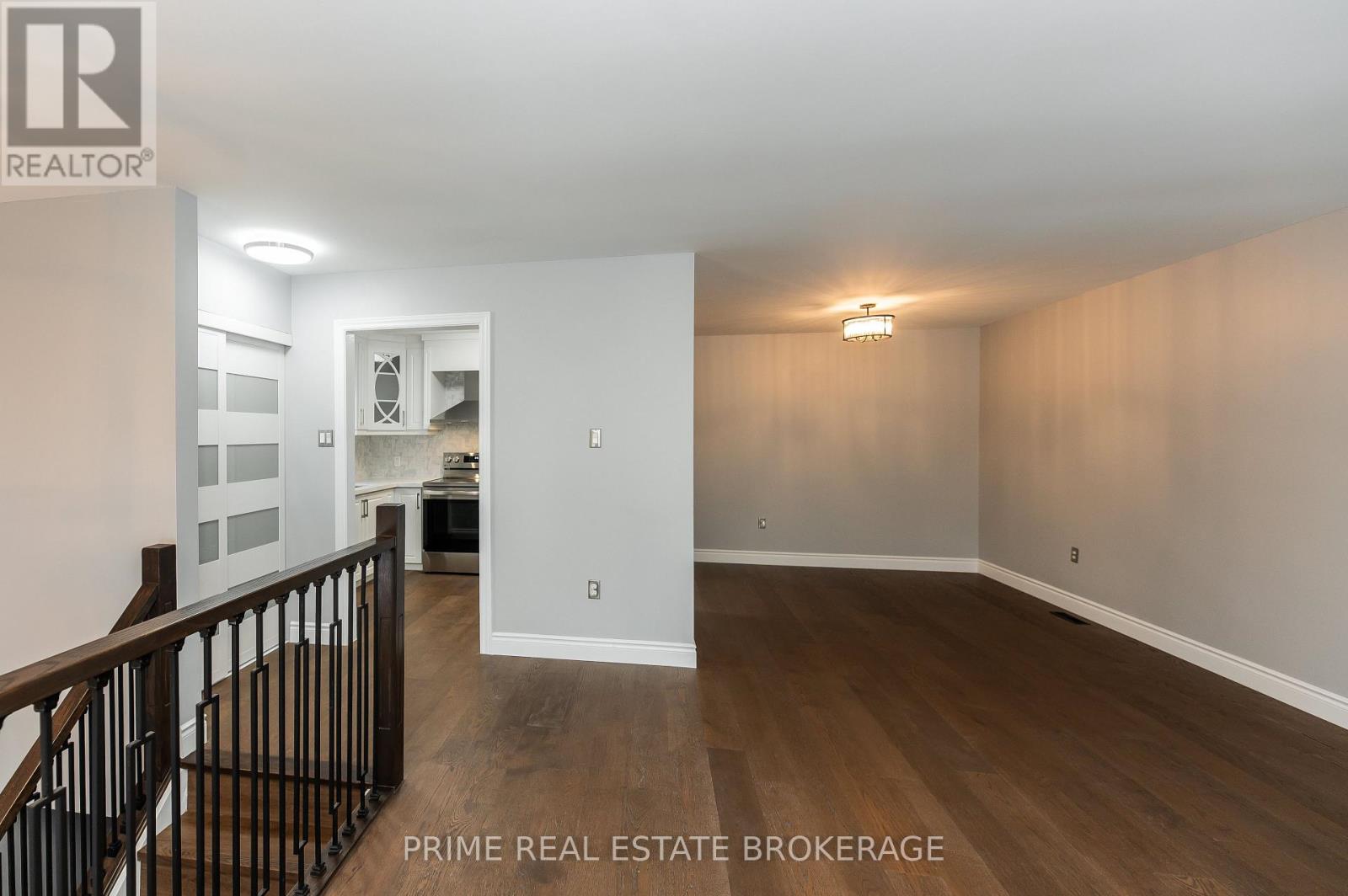 142 Chesley Avenue, London East, Ontario  N5Z 2L4 - Photo 10 - X12935804