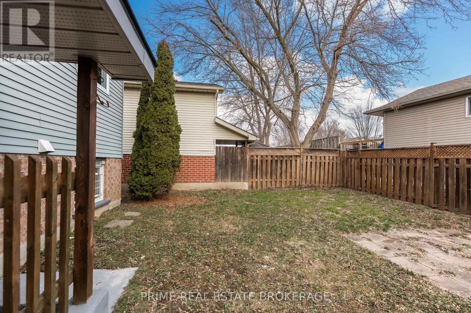 142 Chesley Avenue, London East, Ontario  N5Z 2L4 - Photo 36 - X12935804