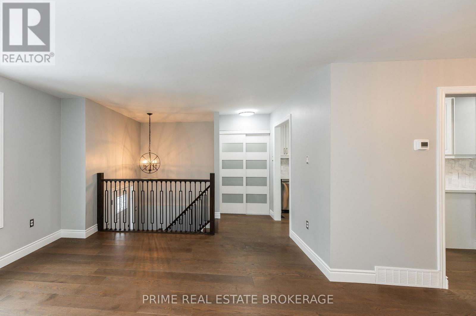 142 Chesley Avenue, London East, Ontario  N5Z 2L4 - Photo 6 - X12935804