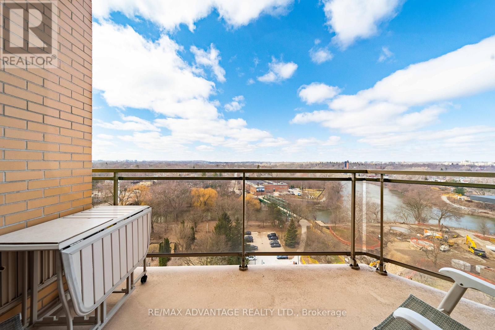 1101 - 19 King Street, London East, Ontario  N6A 5N8 - Photo 17 - X12935956